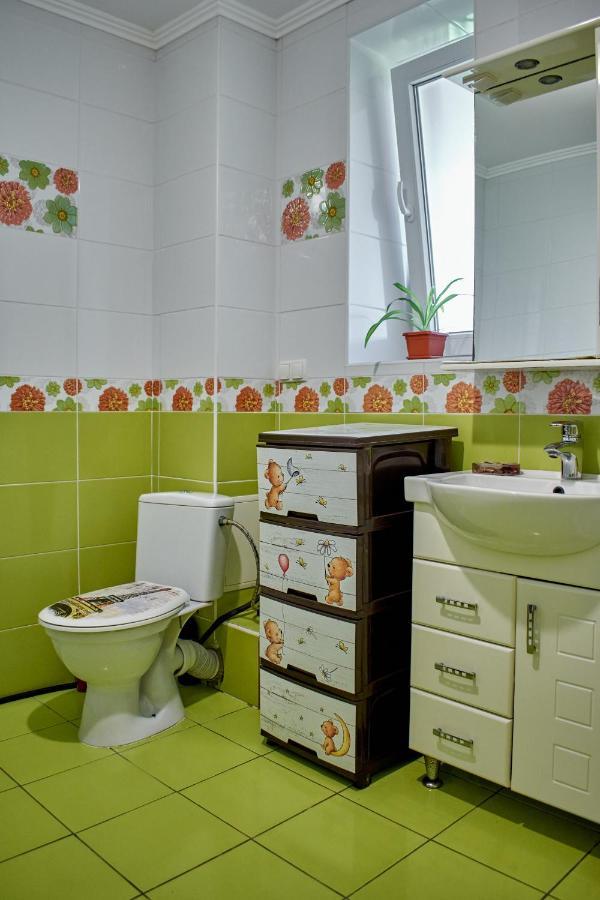 Vacation Home Lubov Kamjanez-Podilskyj Exterior foto