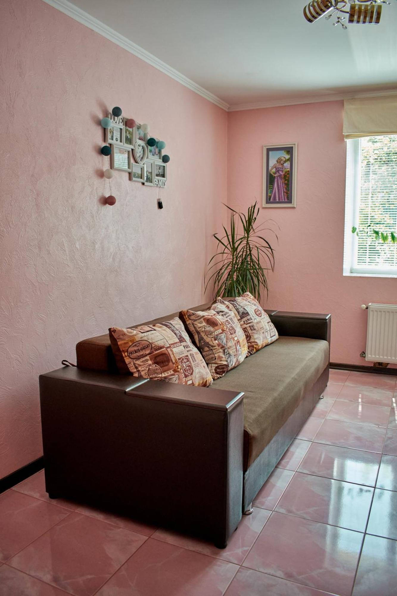 Vacation Home Lubov Kamjanez-Podilskyj Exterior foto