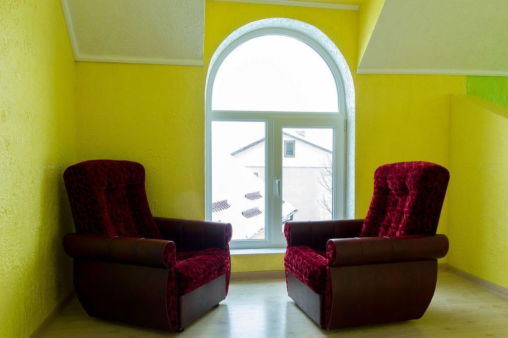 Vacation Home Lubov Kamjanez-Podilskyj Exterior foto
